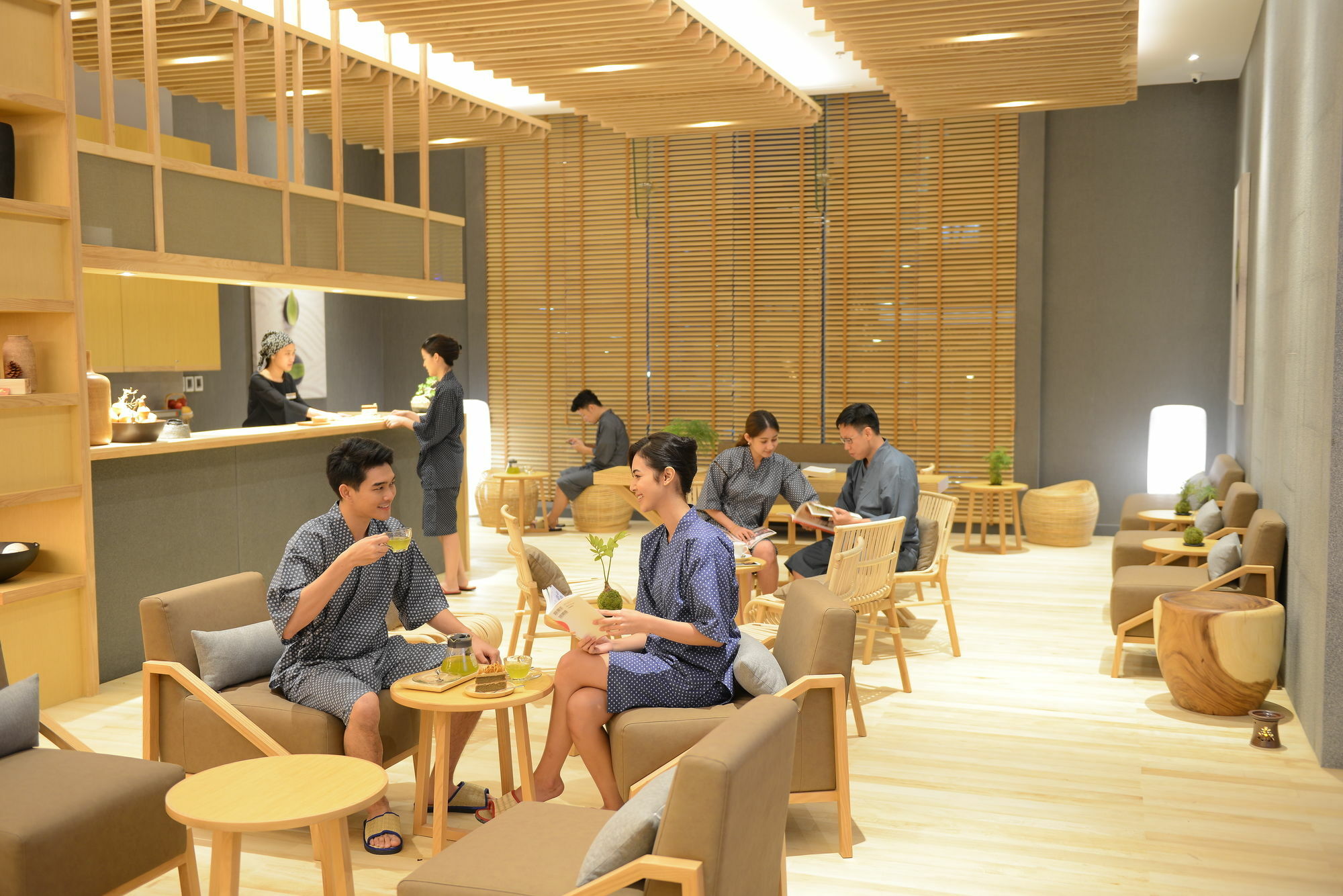 Grande Centre Point Sukhumvit 55 Thong Lo Hotel Bangkok Exterior photo The Thai First Lounge at Suvarnabhumi Airport